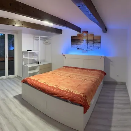 Dom wakacyjny Sirogn House Gordola